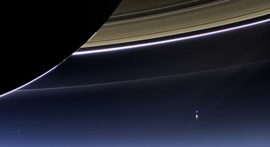 Photo de la Terre...depuis Saturne
