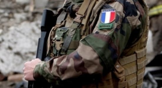 Général Desportes : «Les intérêts politiciens désorganisent l'armée française»