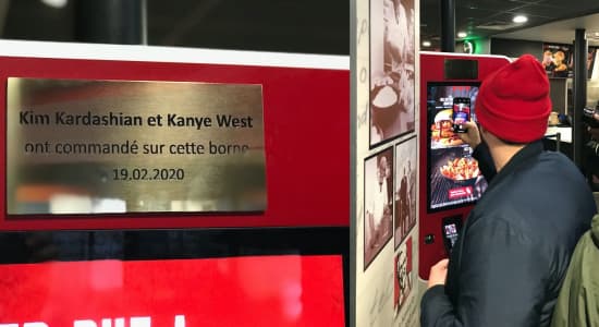 Cette semaine, Kim Kardashian et kanye West étaient de retour à Paris.
