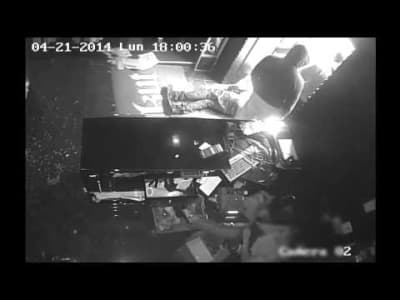 Vidéo de Rhoff qui agresse un vendeur de chez Unkut