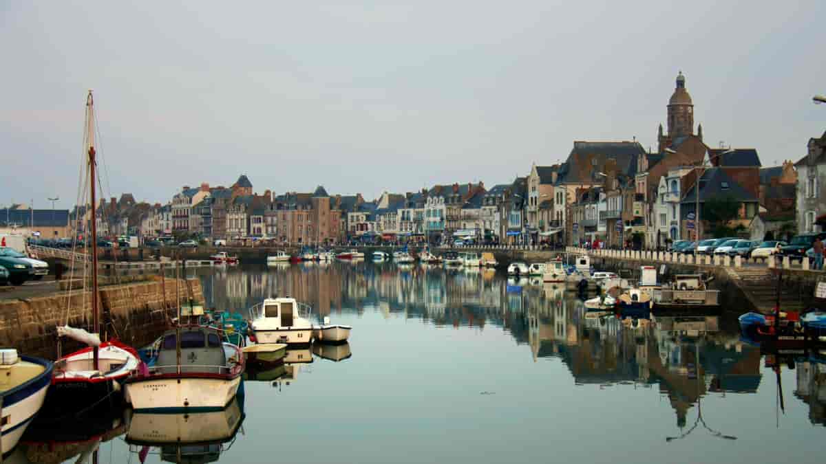 Ce genre de petit port breton mamène #5