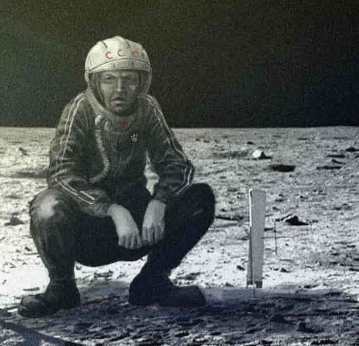 Slav squat to the moon