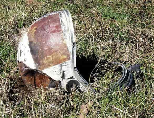Partie d'un casque d'astronaute trouvé par un agriculteur du Texas après la catastrophe de Columbia en 2003.