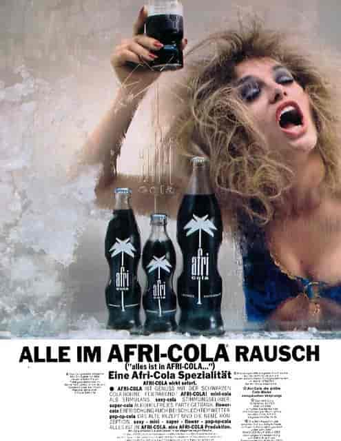 Campagne d'affichage Afri-Cola  , 1968, autrefois l'une des marques de cola les plus populaires en Allemagne.
