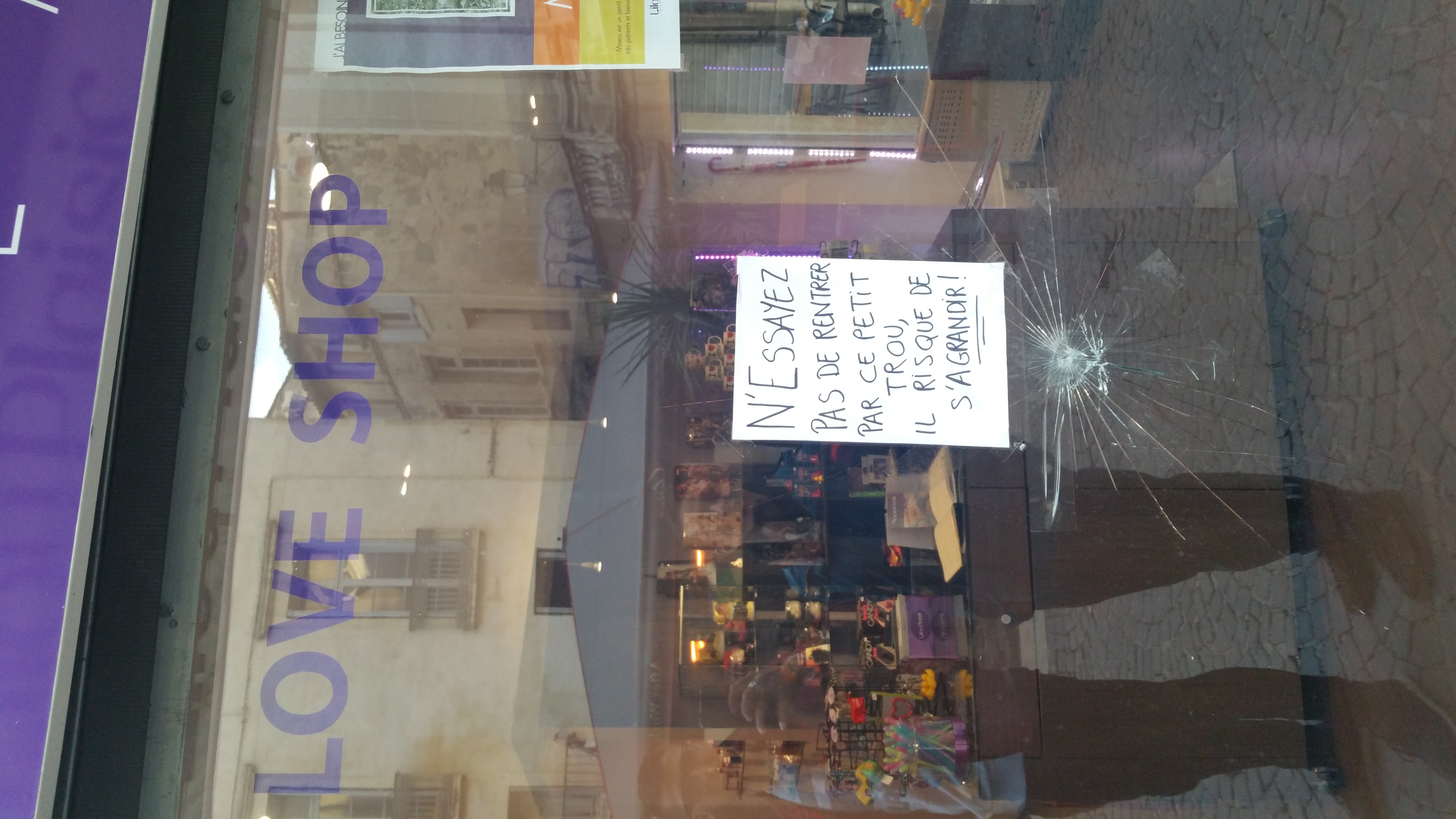L'humour d'un love shop de Montpellier. 