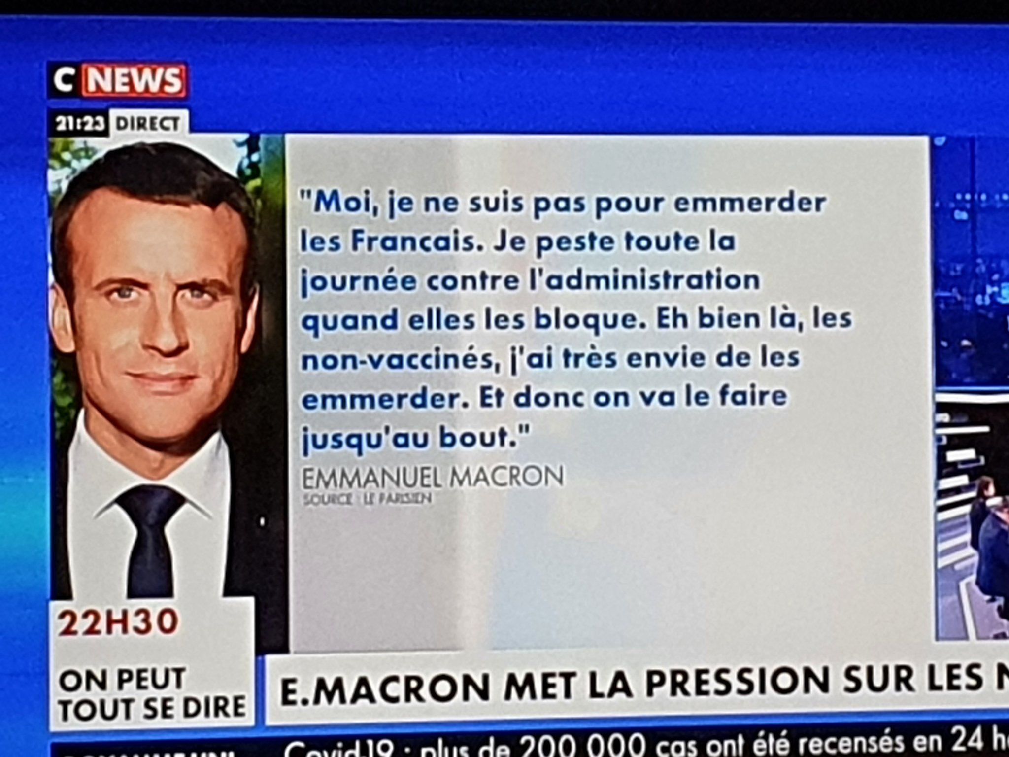 Emmanuel Macron veut emmerder les non vaccinés