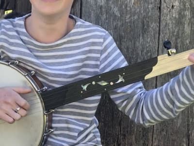 “Oh Suzanna” Fretless Clawhammer Banjo