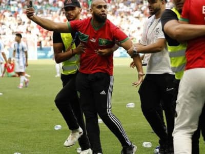 JO Paris 2024: envahissement de terrain, projectiles, dernières minutes à rejouer... Incidents et confusion à la fin du match Argentine-Maroc