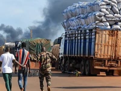 Attaques djihadistes: 70 morts à Bamako.