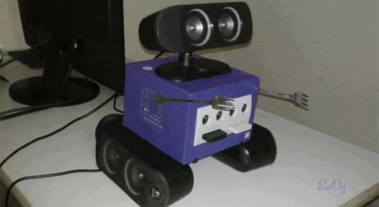 Cube-E , le robot alcoolique !