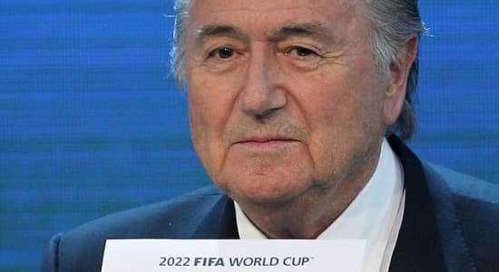 Sepp Blatter élu pour un cinquième mandat