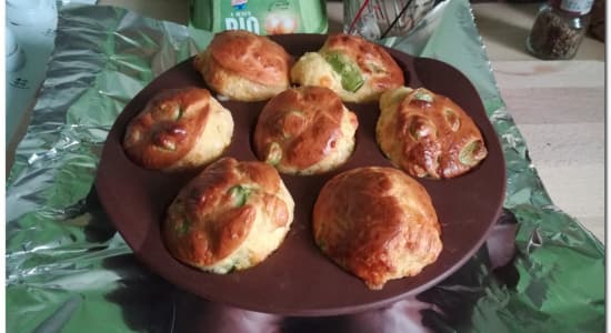 Muffin aux asperges et parmesan