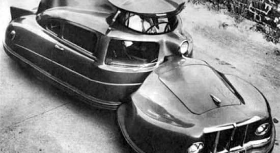 Sir Vival 1958 - La voiture auto tamponneuse.