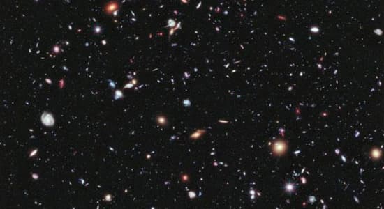 Hubble dévoile l\'image la plus profonde de l\'univers.