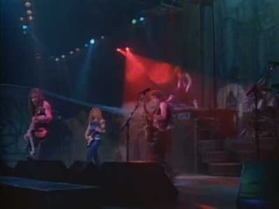 Iron Maiden - Hallowed Be Thy Name