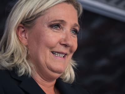 Marine Le Pen, lauréate du prix du menteur en politique