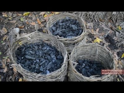 Primitive technology : Faire du charbon de bois