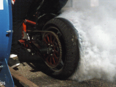 Explosion d'un pneu en 28 500 fps