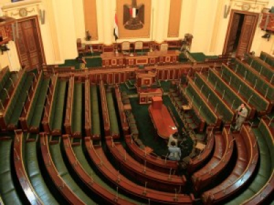 http://mobile.lemonde.fr/international/article/2018/01/12/le-parlement-egyptien-veut-legiferer-contre-l-atheisme_5241075_3210.html
