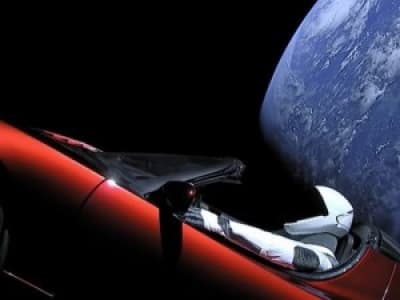 Que va devenir la Tesla lancée dans l’espace ?