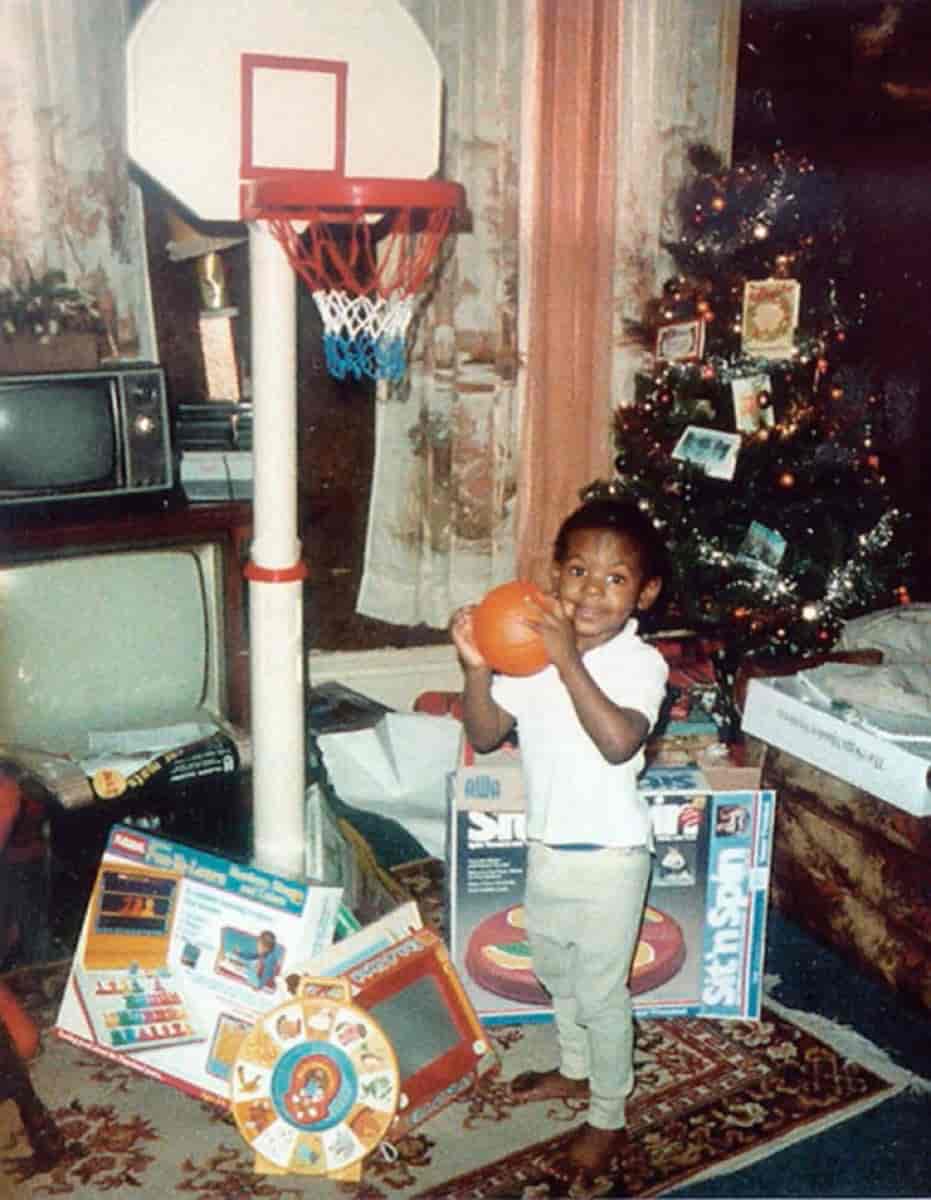 LeBron James, Noël 1987.