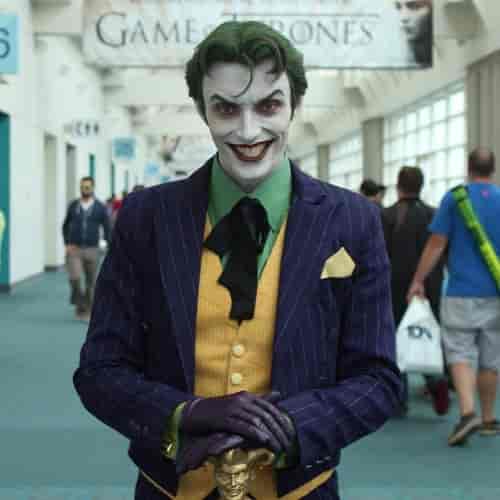 Enfin un bon cosplay du Joker