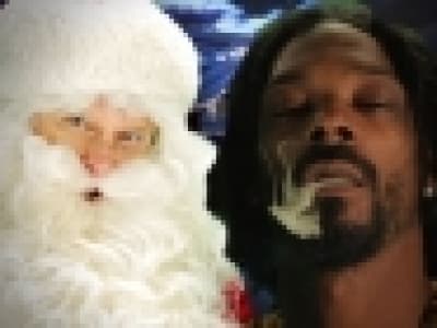 Epic Rap Battle of History - Santa claus Vs Moses 