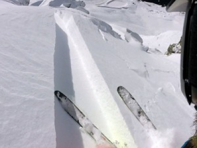 http://www.skipass.com/news/174631-le-declenchement-des-avalanches-d.html