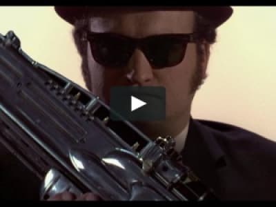 Les Blues Brothers transformés en Men In Black dans ce Movie Mashup ! Bande annonce !