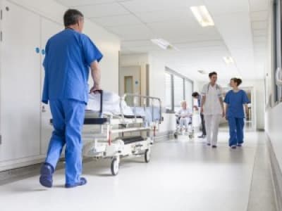Lons-le-Saunier : des médecins réquisitionnés pour assurer les urgences de l'hôpital