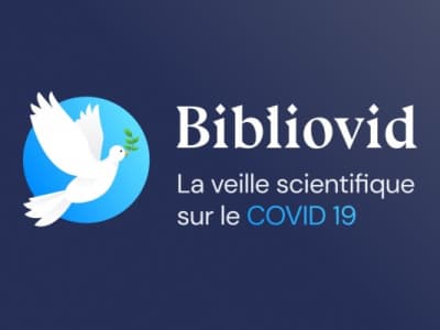 Veille bibliographique COVID-19 avec scores de robustesse, résumés et critiques en français.