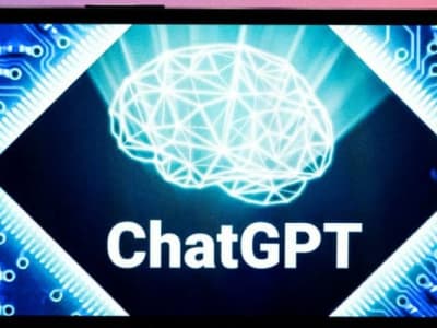 Désormais intégré aux services de Microsoft, ChatGPT se met à insulter des internautes