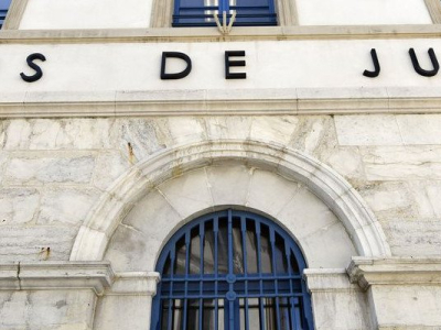 https://www.francetvinfo.fr/faits-divers/justice-proces/defile-d-ultradroite-apres-la-mort-de-thomas-jusqu-a-dix-mois-de-prison-ferme-pour-six-participants_6209730.html