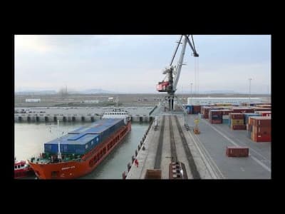 Le port de Bakou : plaque tournante du commerce eurasiatique s’étend et accélère sa croissance